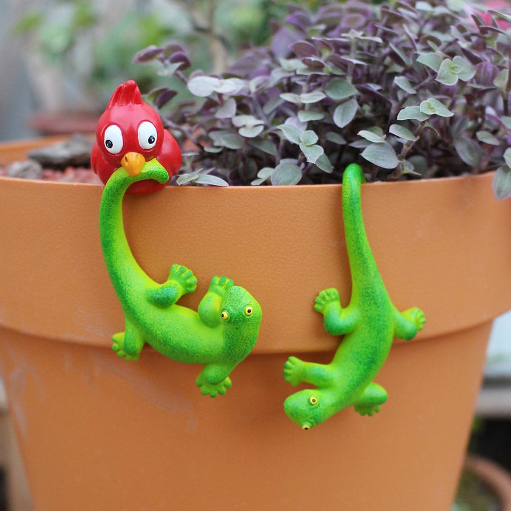 Set of 2 Cute Climbing Elephant Statues Flower Pot Hugger, Resin Hanging Animals Figurine Outdoor Planter Pot Decorations for Home Garden Patio Lawn Yard Ornaments
