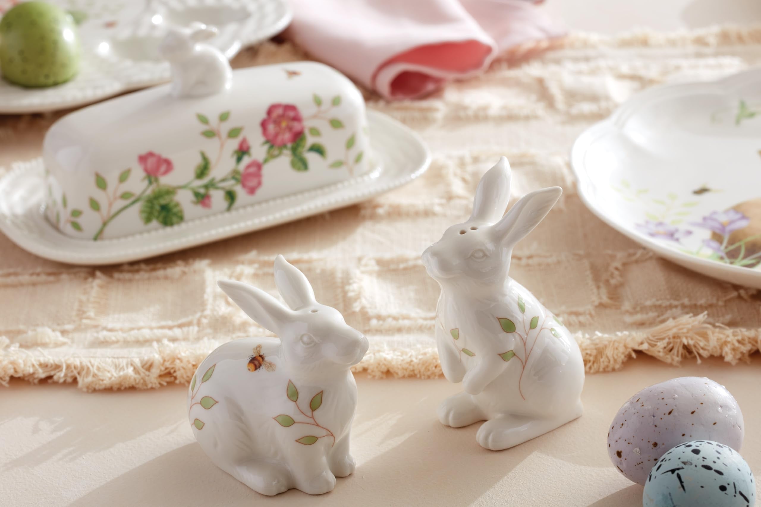 Lenox Dinnerware Set, Butterfly Meadow Bunny 16-Piece Set, Service For 4, Dishwasher Safe, Microwave Safe, Made Of Porcelain, Bowls And Mugs, Plates And Bowls, Easter Dish (Assorted, 16 Pieces)