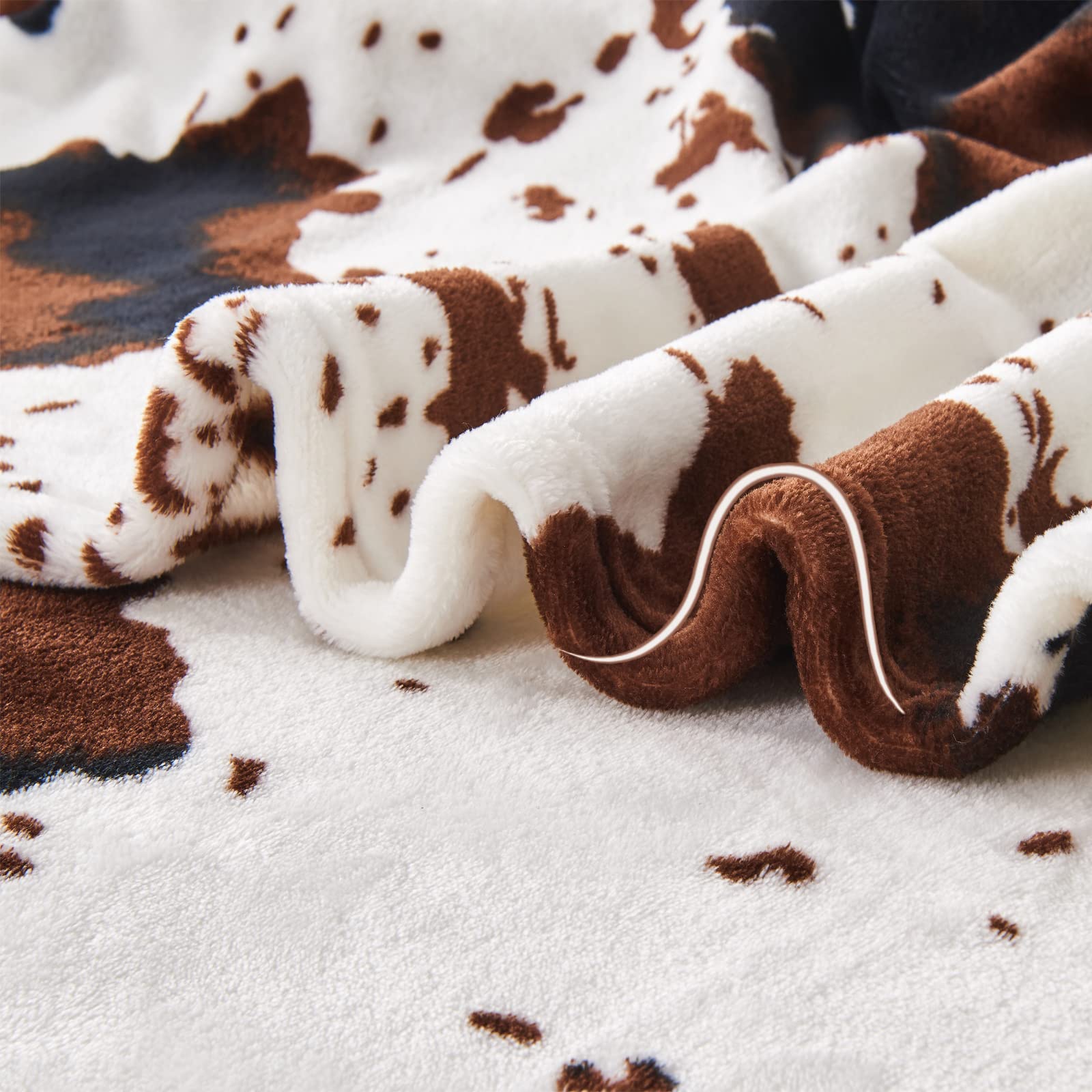Leopard Print Blanket Fleece Throw for Bed Sofa Travel and Camping, Super Soft Cozy Fluffy Plush Cheetah Print Blanket for All Seasons 50"x60" (Dark Brown)