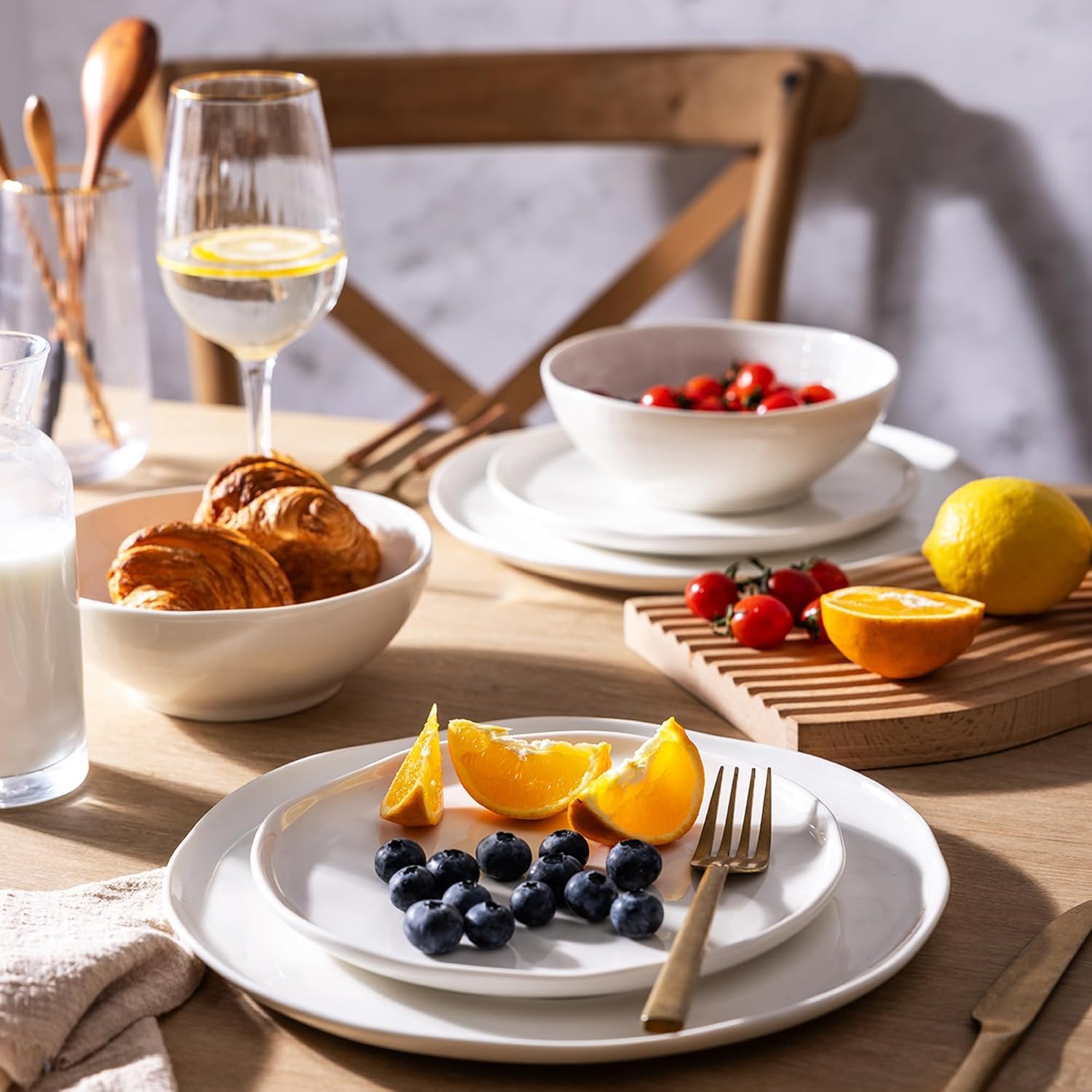 LERATIO Ceramic Dinnerware Sets for 8,Plates and Bowls Sets,Reactive Glaze Dishes Set,Highly Chip and Crack Resistant | Dishwasher & Microwave & Oven Safe Dishes set,Service for 8-Kahki (24pc)
