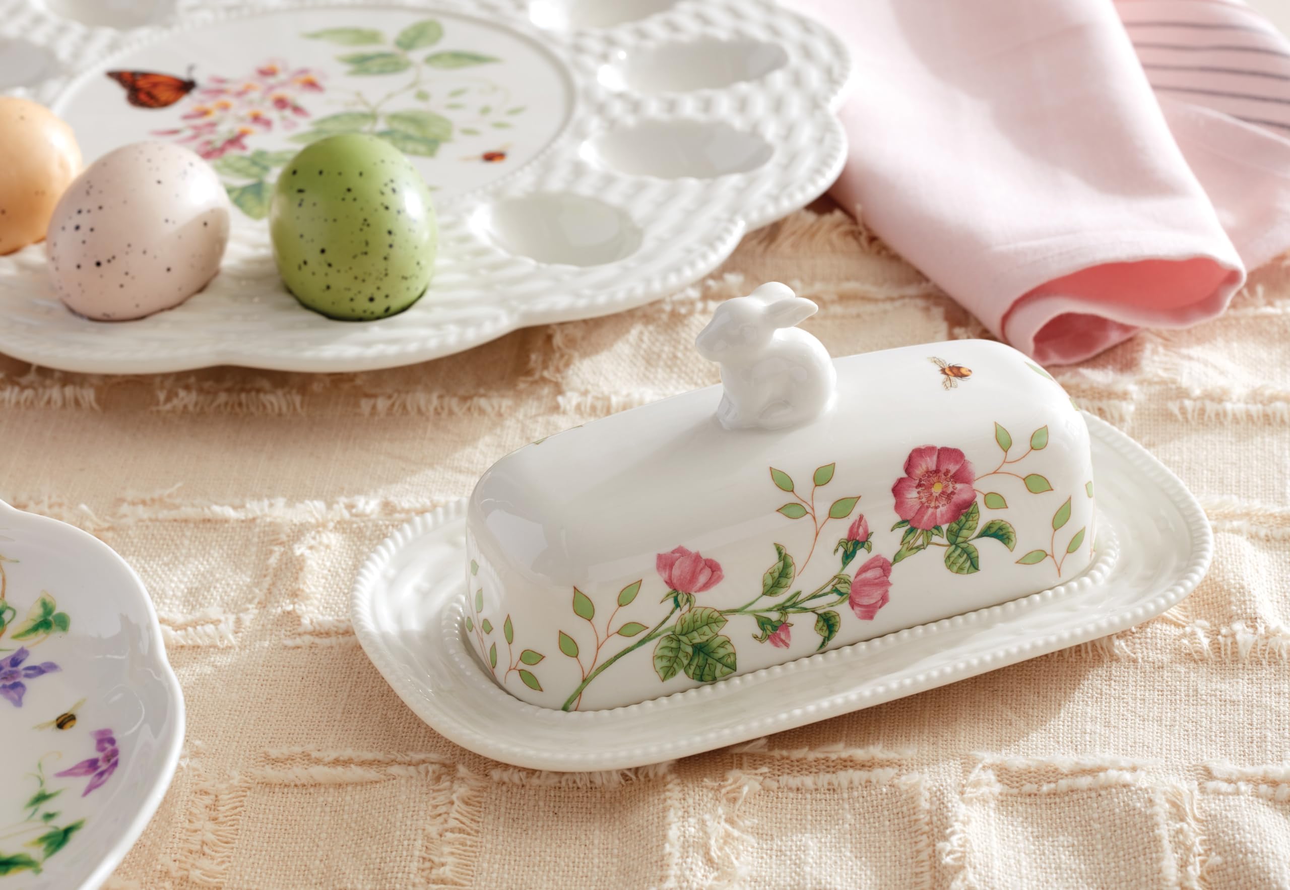 Lenox Dinnerware Set, Butterfly Meadow Bunny 16-Piece Set, Service For 4, Dishwasher Safe, Microwave Safe, Made Of Porcelain, Bowls And Mugs, Plates And Bowls, Easter Dish (Assorted, 16 Pieces)