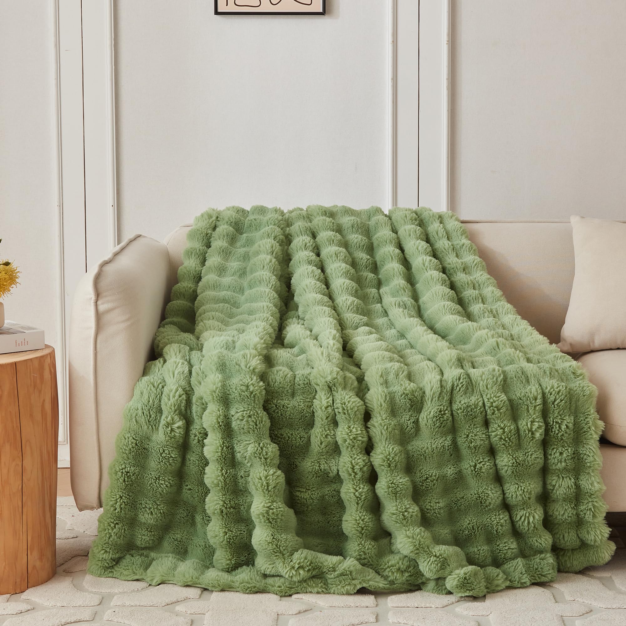 COOVA Faux Fur Throw Blanket for Couch, Cozy Soft and Fuzzy Plush Rabbit Fur Bubble Blanket for Sofa Bedroom Living Room, 50x60 Inches Tie Dye Brown