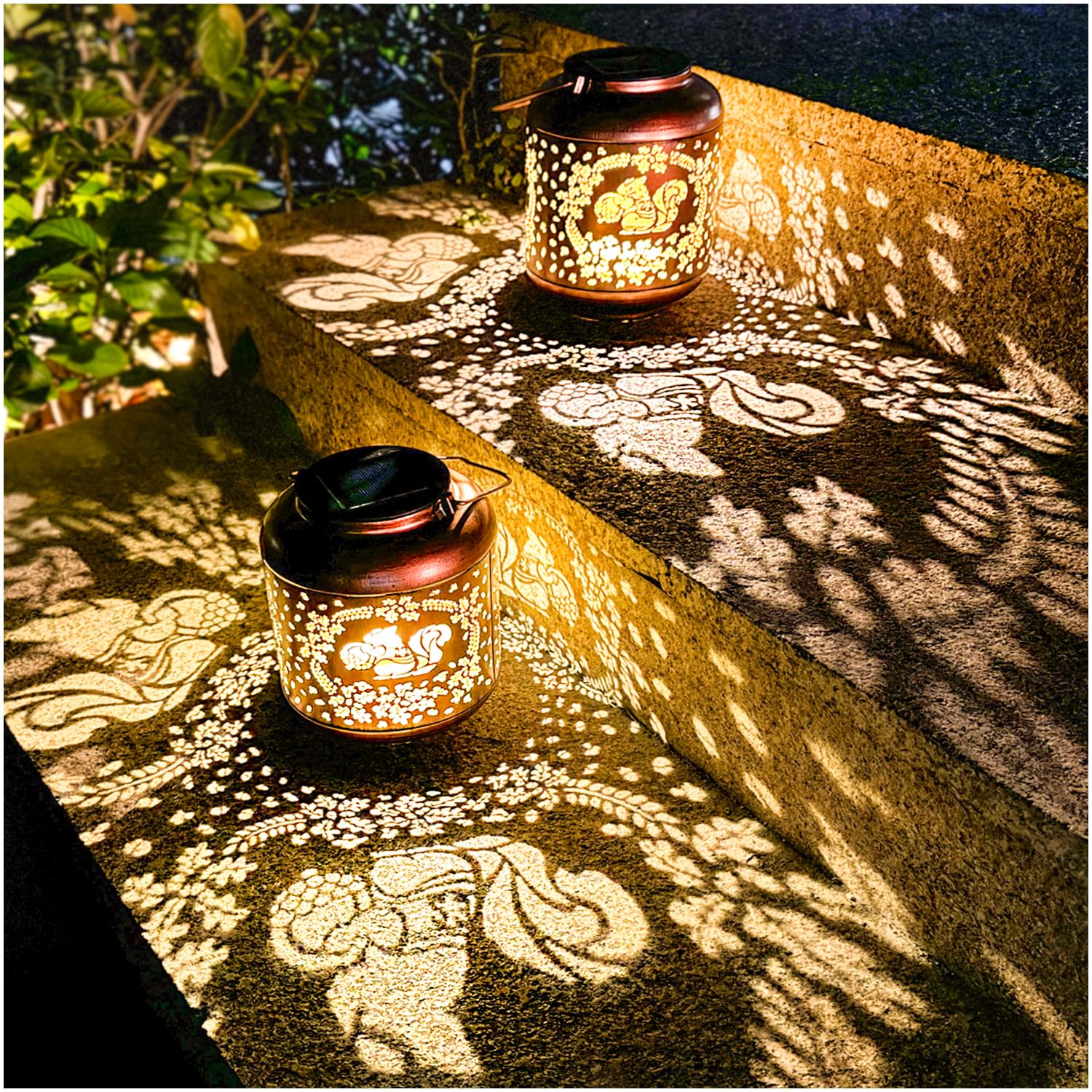 Mothers Day Gifts for Mom Hummingbird Solar Lanterns Outdoor Waterproof Hanging Solar Lights Hummingbird Gifts for Women Men Metal Bird Decorative LED Lanterns for Yard, Patio, Lawn, Garden Decor