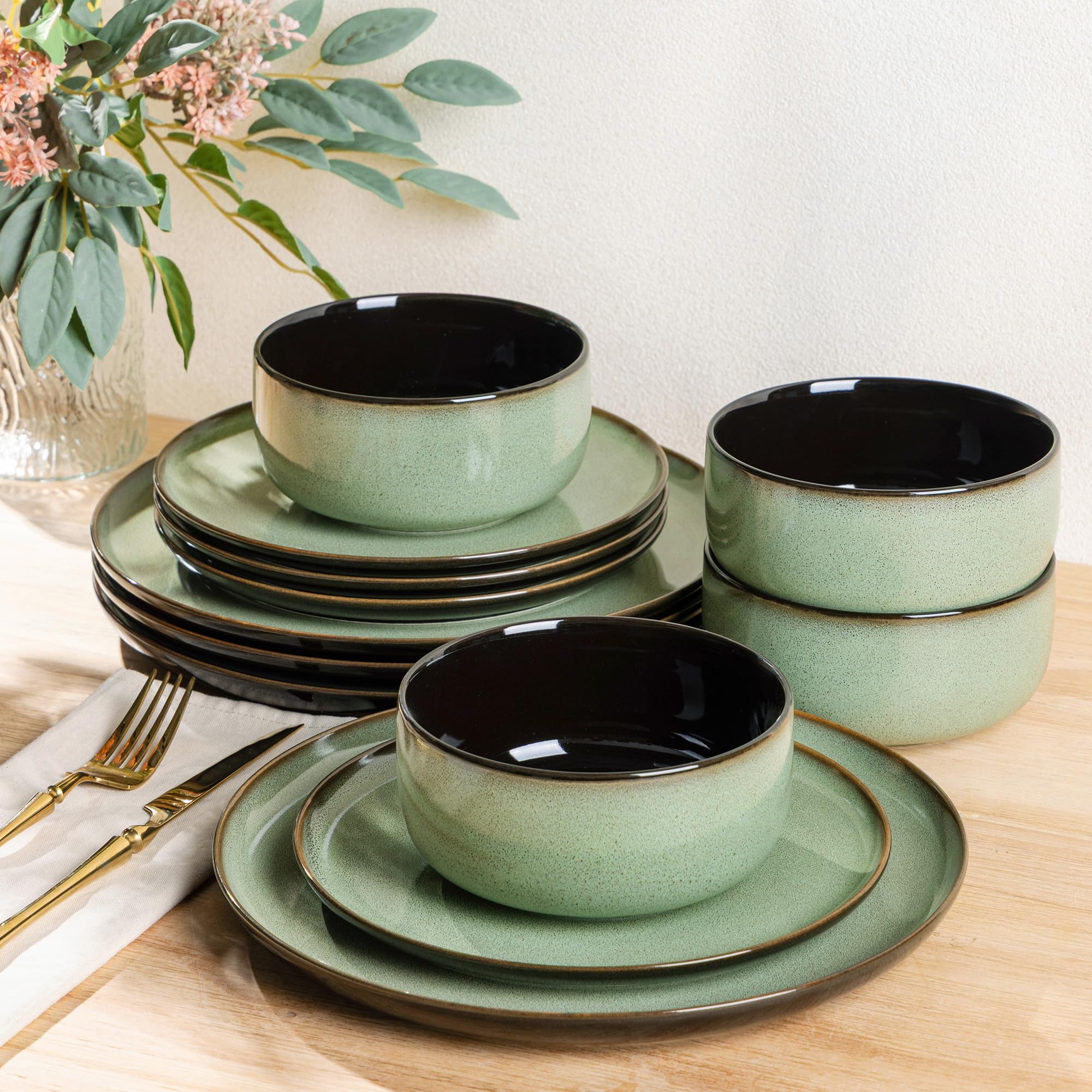 LERATIO Ceramic Dinnerware Sets for 8,Plates and Bowls Sets,Reactive Glaze Dishes Set,Highly Chip and Crack Resistant | Dishwasher & Microwave & Oven Safe Dishes set,Service for 8-Kahki (24pc)