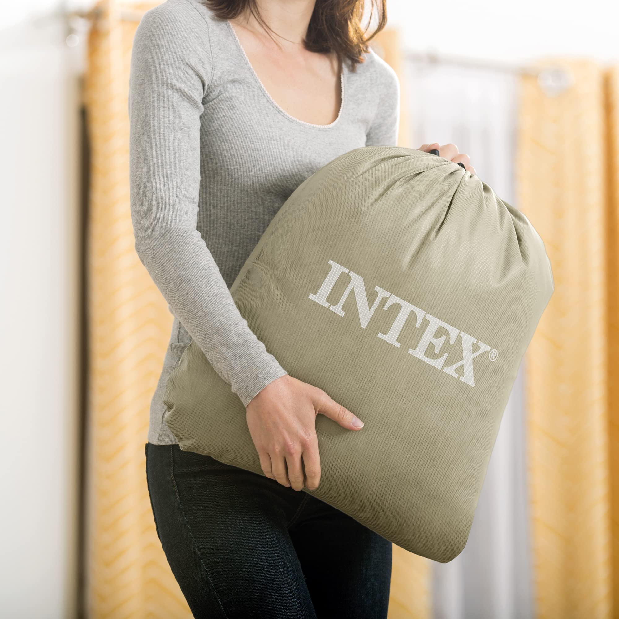 Intex 67765ED Dura-Beam Deluxe Comfort-Plush Mid-Rise Air Mattress : Fiber-Tech – Twin Size – Built-in Electric Pump – 13in Bed Height – 300lb Weight Capacity