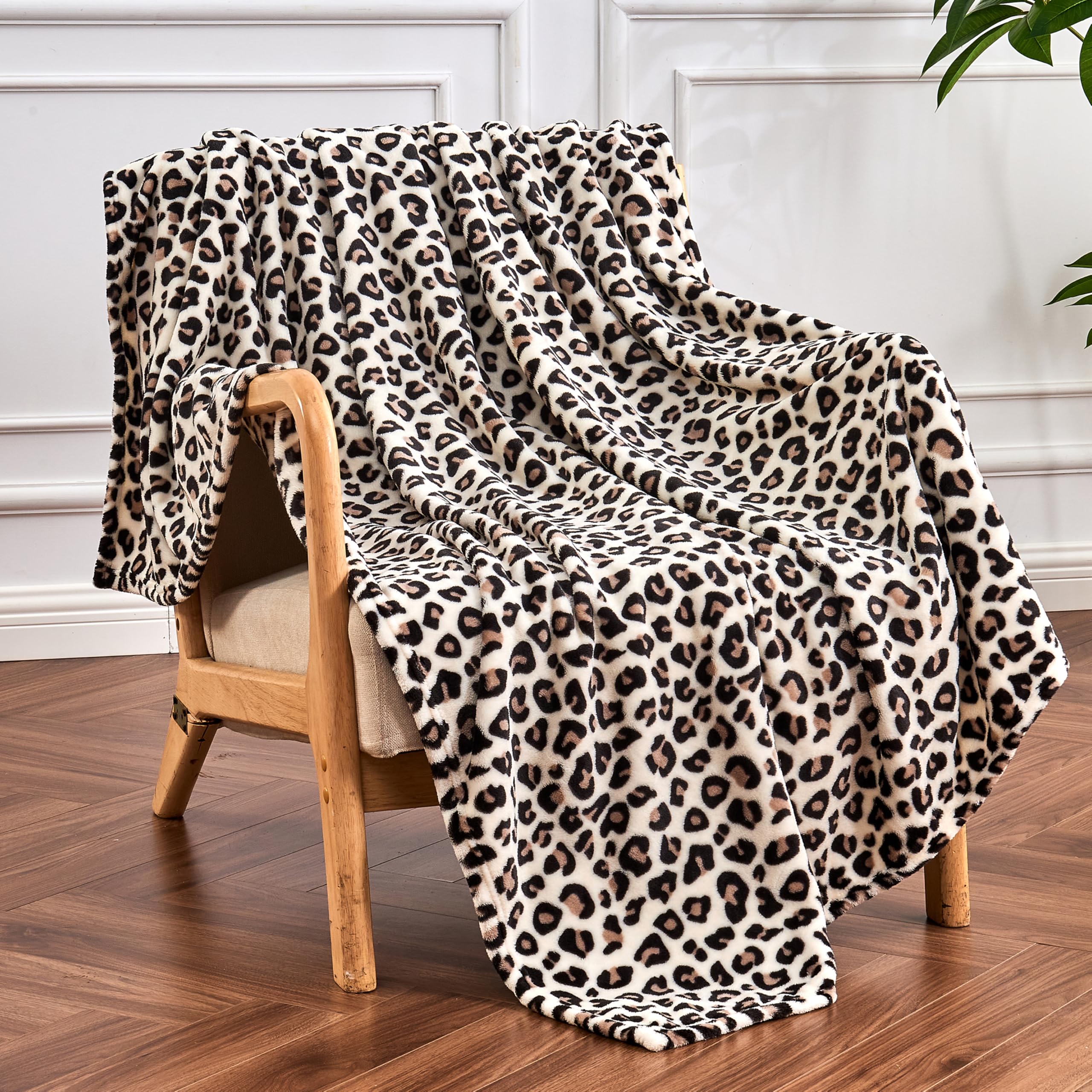 Leopard Print Blanket Fleece Throw for Bed Sofa Travel and Camping, Super Soft Cozy Fluffy Plush Cheetah Print Blanket for All Seasons 50"x60" (Dark Brown)